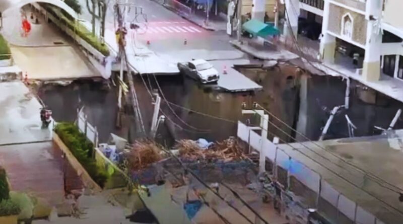 曼谷三森路天坑