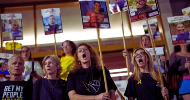 以色列推迟释放人质