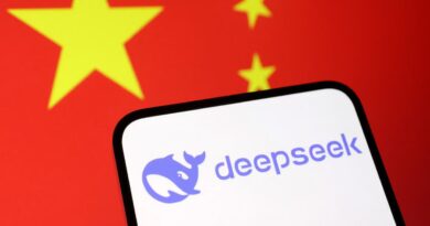 DeepSeek 开源 AI 数学奥赛金牌