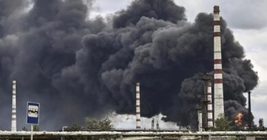 乌克兰袭击俄输油管道