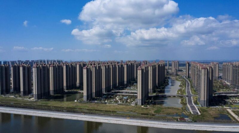 诺贝尔学者敦促中国解决房地产危机