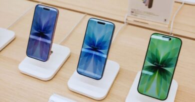 中国进口智能手机出货量激增128%