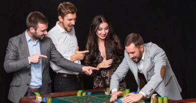 二、 水平SaaS在中国：大厂的博弈场