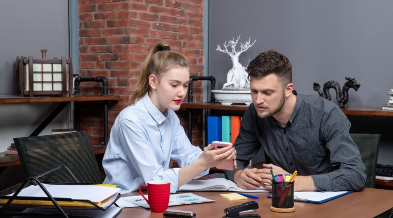 核心体验对比：开户与日常使用